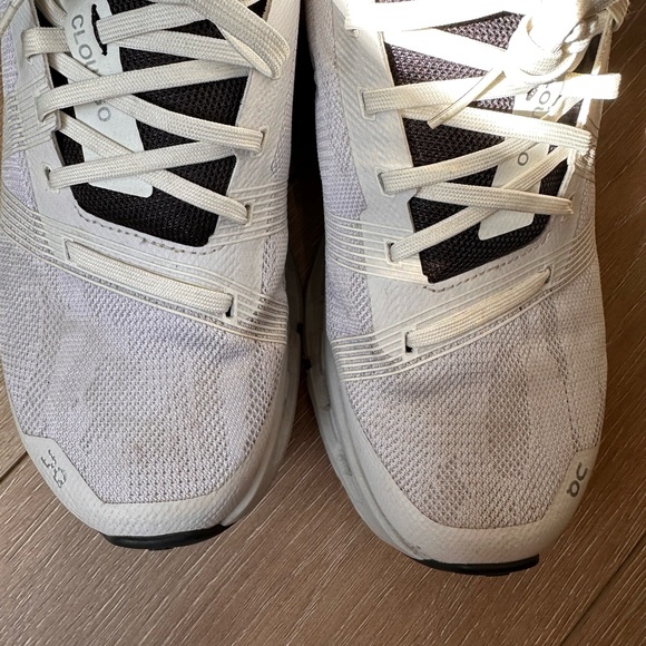 EUC on running Cloudgo Sneakers in White|Glacier - Picture 7 of 13